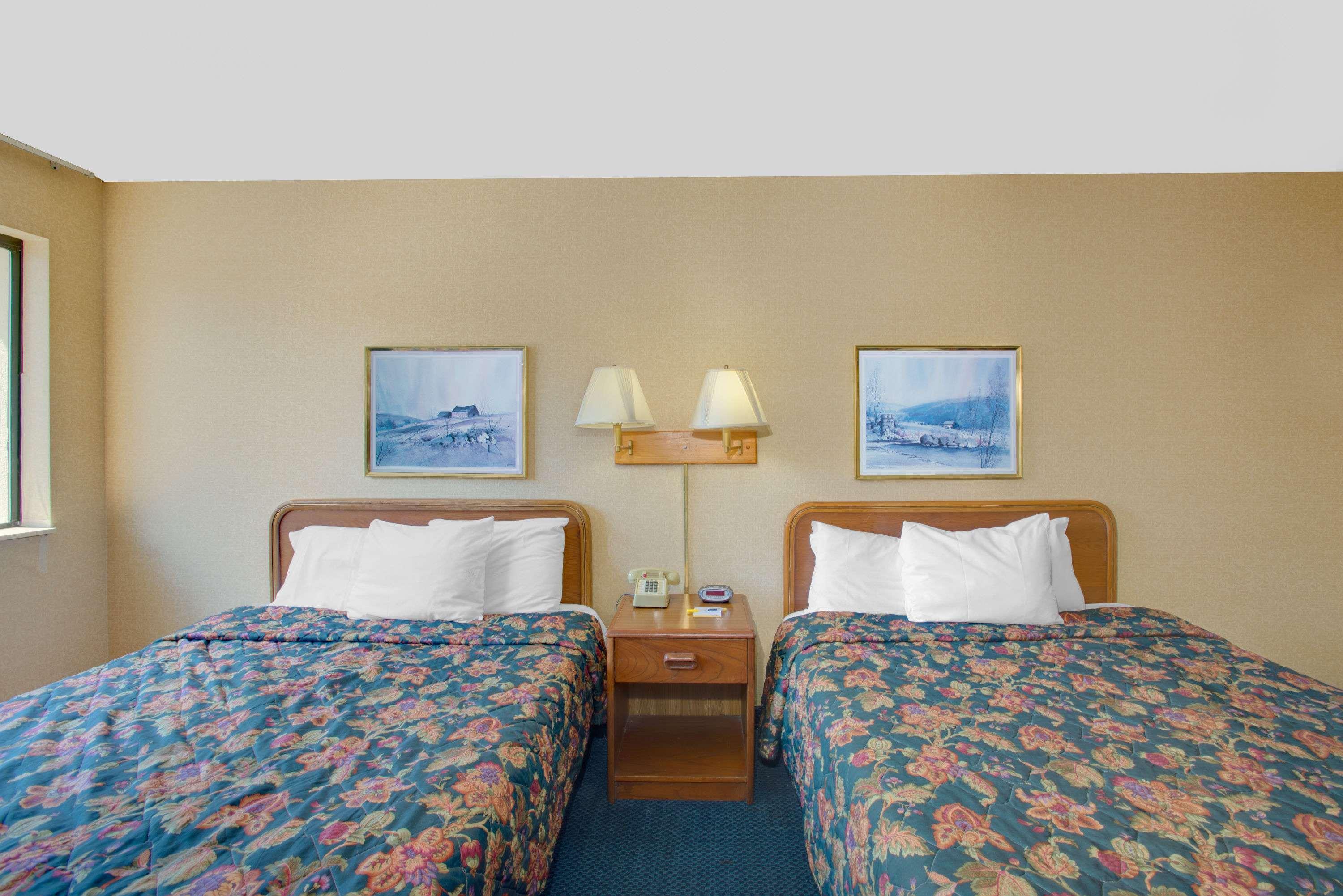 Days Inn By Wyndham Auburn/Finger Lakes Region Exterior foto